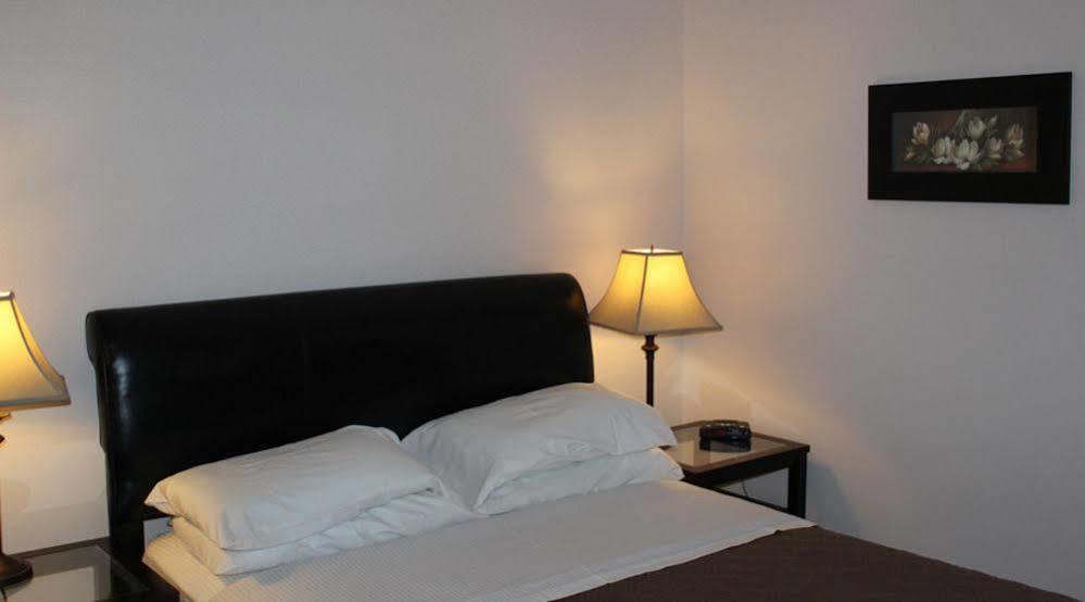Mile Zero Motel Midway 외부 사진